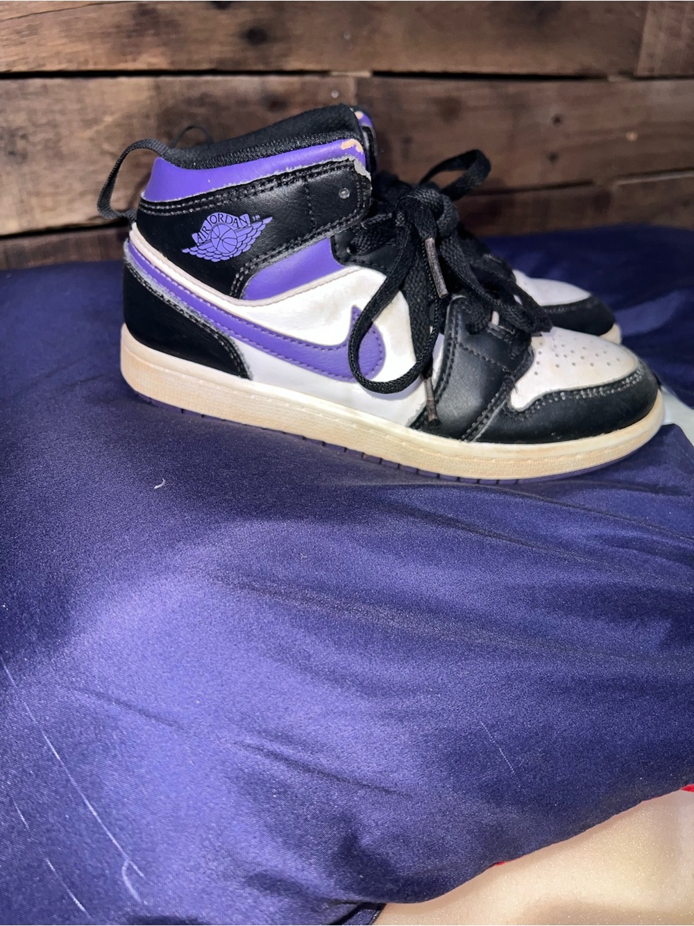 Jordan Youth High-Top Sneakers in Black, White & Purple